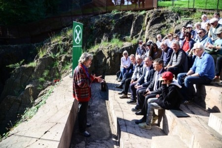 WHT-29.9.18-Begrüßung-R.-Messner-450x300